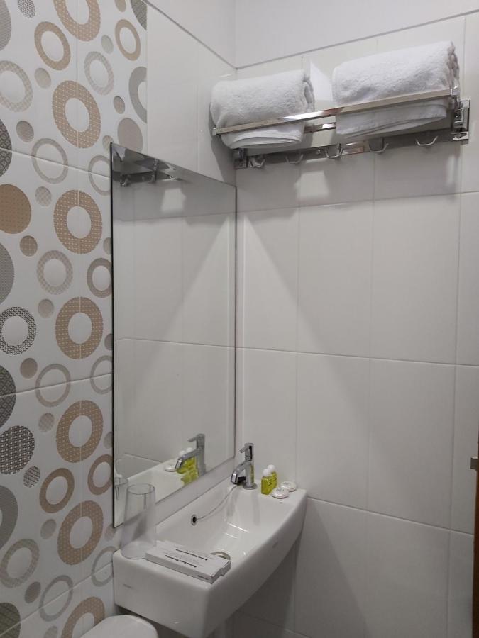 Banua Raya Homestay ยอกยาการ์ตา ภายนอก รูปภาพ