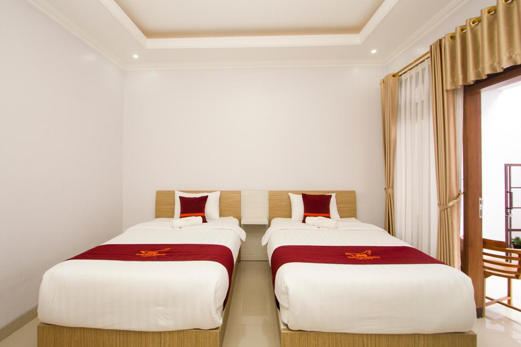Banua Raya Homestay ยอกยาการ์ตา ภายนอก รูปภาพ